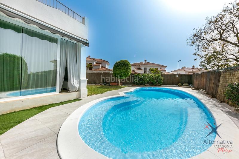 Foto f6d690c8-d2e3-4ab0-9478-75f8f79c7f02. Towny house with heating parking pool in La Capellanía - El Higuerón Benalmádena