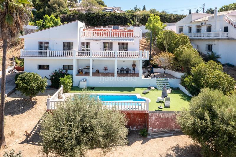 Foto 8a833a36-7b4e-4c58-80a5-b3c0b201fe1a. Chalet villa con terreno divisible y gran potencial en la sierrezuela en Mijas
