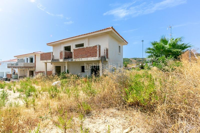 Foto 3a0d4fe5-c5dd-438e-9310-f9f37582b337. Casa aparellada amb aparcament a Manilva pueblo Manilva