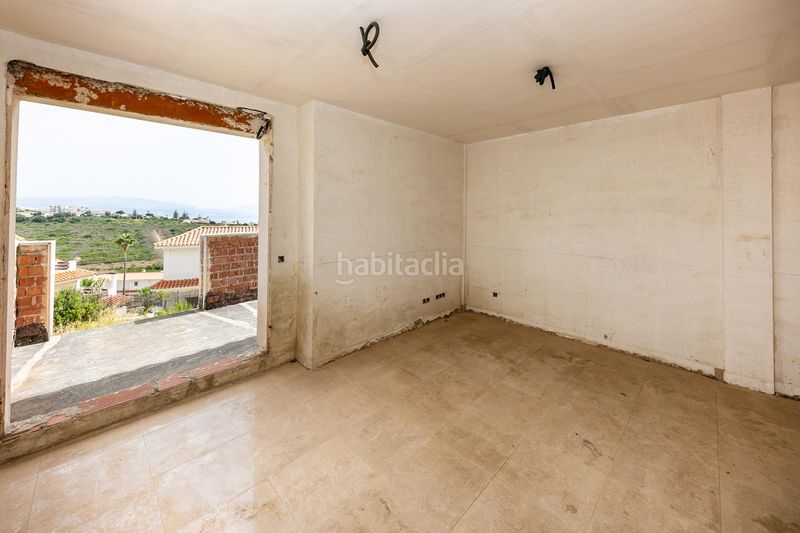 Foto 7b296af6-87c6-43f7-ba98-09f7e073a5ba. Casa aparellada amb aparcament a Manilva pueblo Manilva