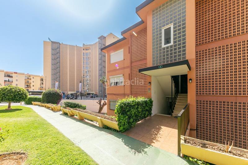 Foto 485f4ed3-fbc4-49ba-801c-e75fa418546b. Apartamento en calle orquideas las 1 bonito apartamento junto al mar en Fuengirola