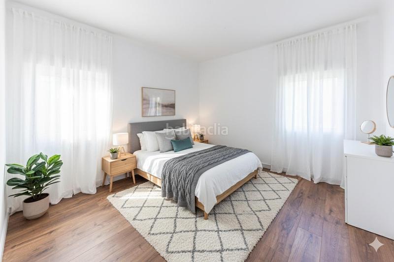 Foto f0043a31-6100-43e9-a92f-d48e86238b26. Piccolo appartamento con parcheggio in Centro ciudad Fuengirola