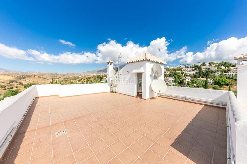 Foto 64480ab6-ca38-4c8a-b2f8-487aa40d8e47. Chalet con piscina in campo de Mijas Mijas