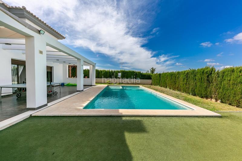 Foto ba582452-6a80-48ce-9379-813dbb81d078. Chalet con piscina in campo de Mijas Mijas