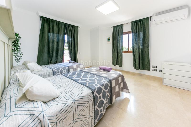 Foto c4d89f05-66a5-4abe-b06d-9de78899416a. Chalet con piscina in campo de Mijas Mijas