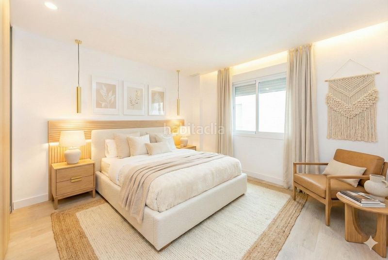 Foto ea0e887e-60fd-4435-8779-c8f7f6199f12. Apartament amb aparcament a Centro ciudad Fuengirola