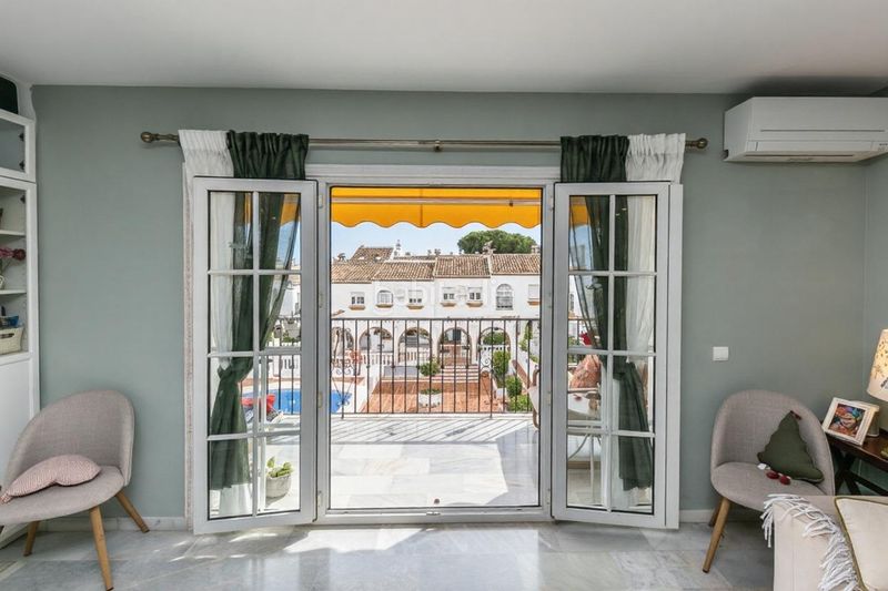 Foto 81da84df-97d8-44be-b305-141b00196094. Àtic amb aparcament piscina a Los Nadales - Tio Charles Benalmádena