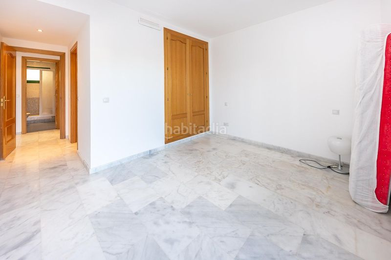 Foto 0a4e19b2-756a-450b-94d6-3cbbd55febae. Planta baixa amb calefacció aparcament piscina a Fuengirola