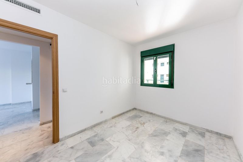 Foto 37af9198-f77f-4b2b-99ea-0fc6eb51a25d. Planta baixa amb calefacció aparcament piscina a Fuengirola