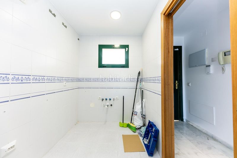 Foto 4731ec20-a6be-455c-9d69-84bd57a2397a. Planta baixa amb calefacció aparcament piscina a Fuengirola