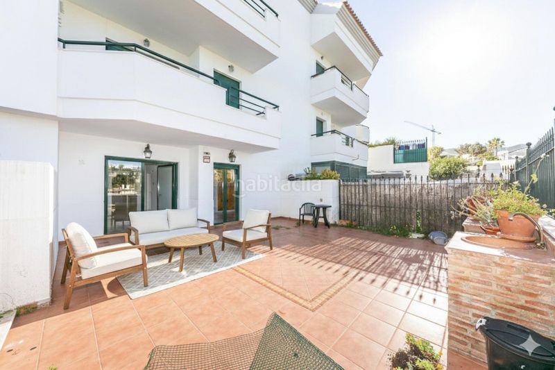 Foto 82f1aa06-76c1-4d0d-b015-a5e9dba132db. Planta baixa amb calefacció aparcament piscina a Fuengirola