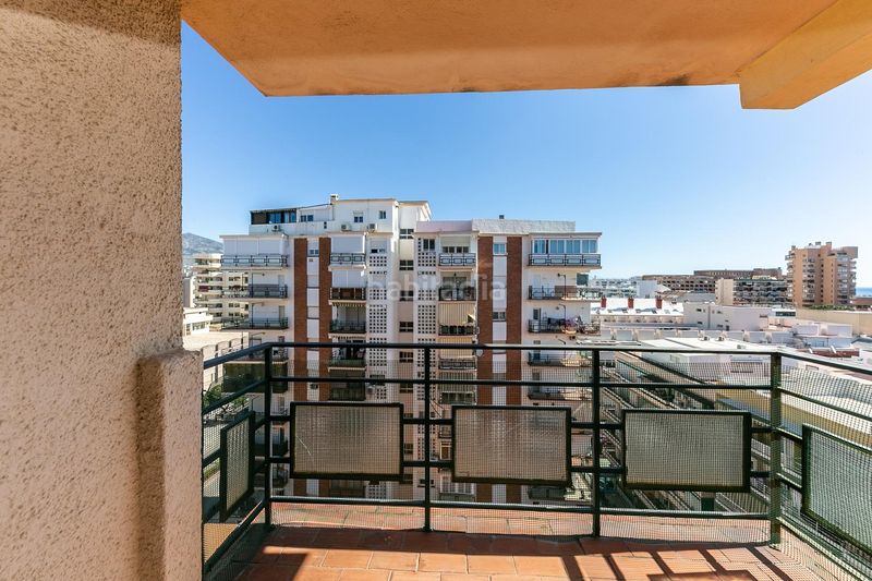 Foto d9526397-58ff-4501-8800-b77ae0986692. Pis a calle hermanos pinzon 4 a Puerto Deportivo Fuengirola