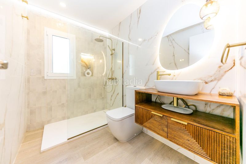 Foto 1c478602-e141-460d-b34f-19a8958f2c43. Casa amb aparcament piscina a Torreblanca del Sol Fuengirola