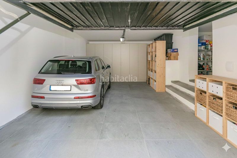 Foto 3d90bfda-7f9b-4f5c-a7f4-3142ca6f6758. Casa amb aparcament piscina a Torreblanca del Sol Fuengirola