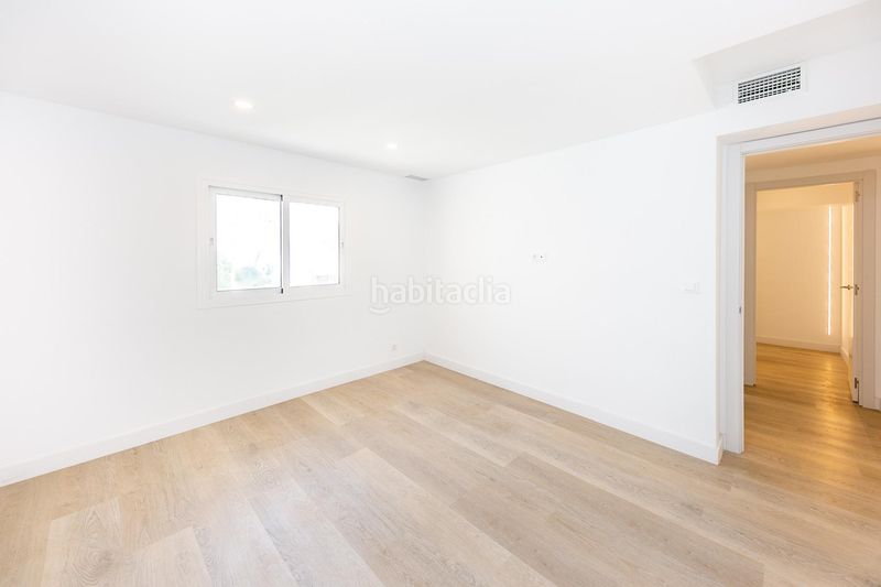 Foto 603aa98f-3a5a-4172-833c-0394aef3343e. Casa amb aparcament piscina a Torreblanca del Sol Fuengirola