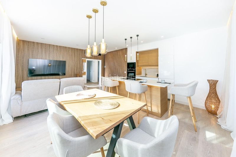 Foto 94fc9a19-6b5e-41cb-a6b1-a3bef1eb41a0. Casa amb aparcament piscina a Torreblanca del Sol Fuengirola