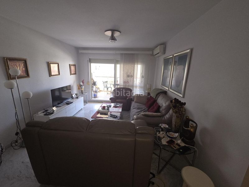 Foto c9142c27-3232-4c79-8af0-6b9b2dfbe969. Apartament amb aparcament a Centro ciudad Fuengirola