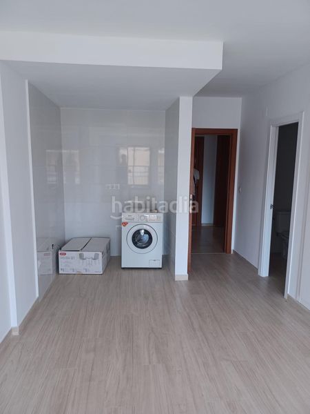 Foto 210db8fd-07eb-4024-858b-ff213c3797a3. Apartament amb piscina a Playa de los Boliches Fuengirola