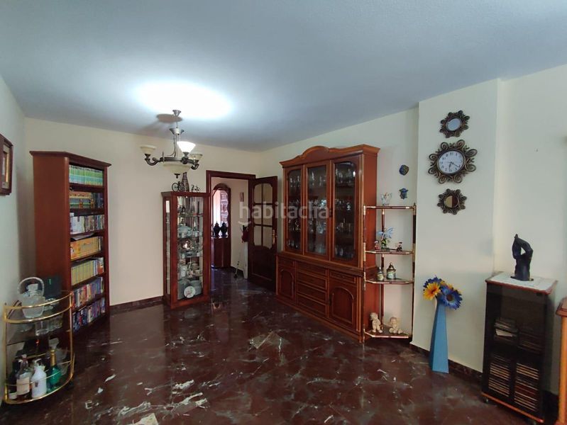 Foto 0a518a72-5a0a-4961-a50a-0df9e47e2a34. Apartament amb piscina a Centro ciudad Fuengirola