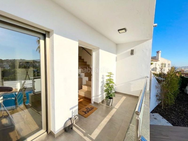 Foto d8994c90-ddfe-43a1-9305-204c8ce45d82. Casa aparellada amb calefacció aparcament piscina a Mijas