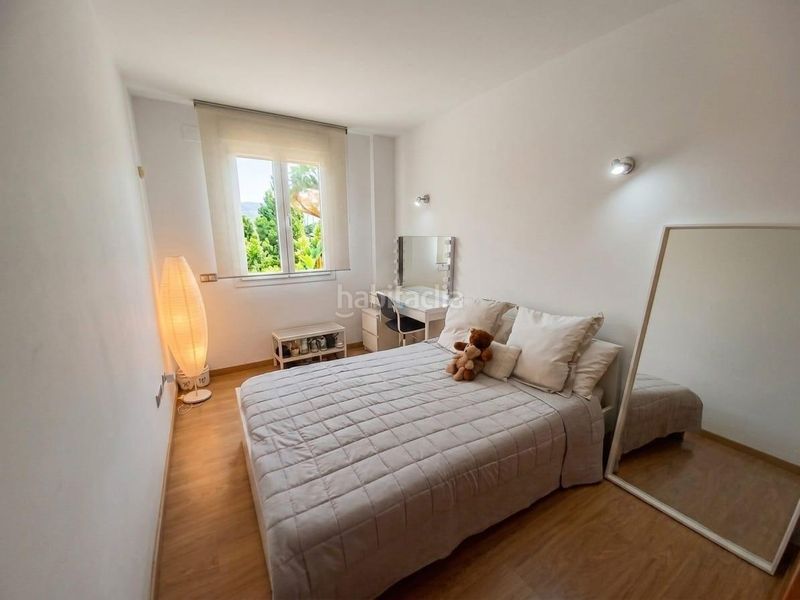 Foto d9378d8a-ffae-467f-8233-727642cd87ec. Casa aparellada amb calefacció aparcament piscina a Benalmádena
