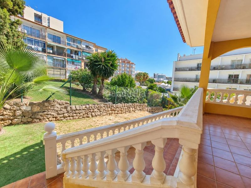 Foto ea00cefc-3168-423e-ae2a-e940801d08e2. Planta baixa amb aparcament a Solymar Benalmádena