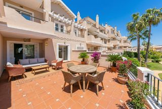 Maison jumelée à La Duquesa