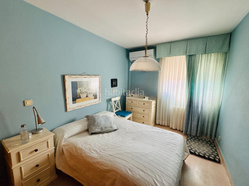 Foto 0f63b24a-697e-45d8-8b27-a1c41a526e2d. Chalet con riscaldamento parcheggio in Villaverde Alto Madrid