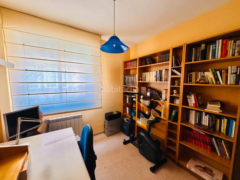 Foto 4004694f-1fbf-4675-92b1-0b125978660e. Chalet con riscaldamento parcheggio in Villaverde Alto Madrid