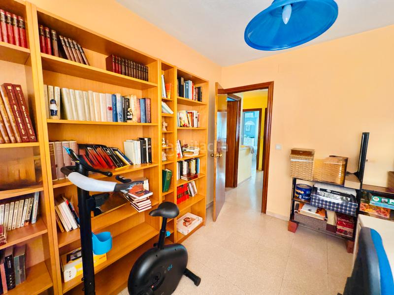 Foto 8f79ec1f-a207-4fe3-81d6-a01bbbe65ed3. Chalet con riscaldamento parcheggio in Villaverde Alto Madrid