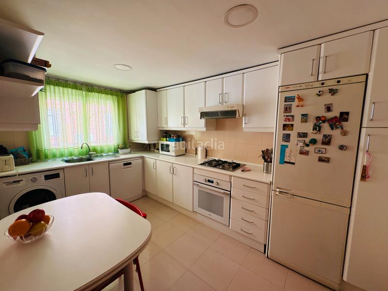 Foto adb25a99-54c1-4a39-8fba-f5fe005de0fe. Chalet con riscaldamento parcheggio in Villaverde Alto Madrid