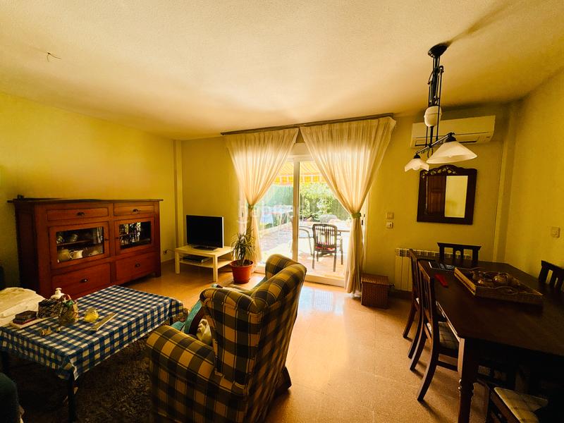 Foto dcd88aa2-b962-4ff6-977e-14e3549f2eb1. Chalet con riscaldamento parcheggio in Villaverde Alto Madrid