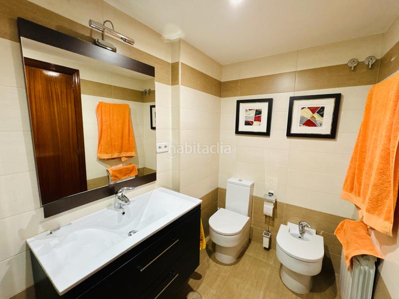 Foto dd47e6ac-be28-4cf4-8d62-2fbe4621ba69. Chalet con riscaldamento parcheggio in Villaverde Alto Madrid