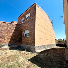 Towny house  Calle sierra de san vicente