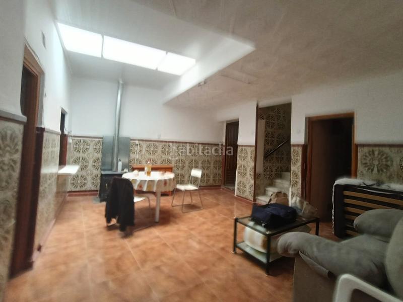 Foto 5198bba8-5ef3-4790-9998-358c1e551e58. Casa adossada a Consuegra