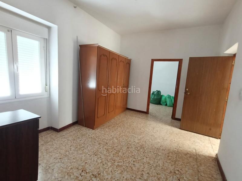 Foto ba3e8a61-ad78-4fcc-a187-11666c98f896. Casa adossada a Consuegra