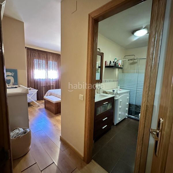 Foto 01563f6b-1c1b-4c17-b1ba-35658099d24f. Pis amb calefacció aparcament piscina a Fuensalida