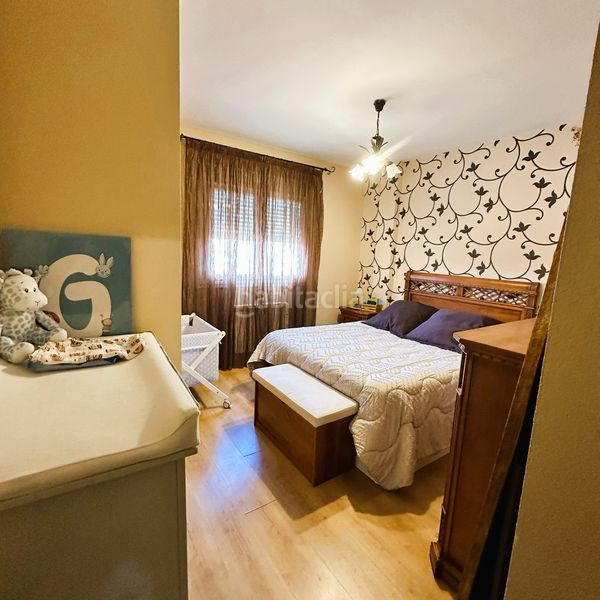 Foto 18c8f3b0-6c02-43da-b869-14eaabfcd2f9. Pis amb calefacció aparcament piscina a Fuensalida