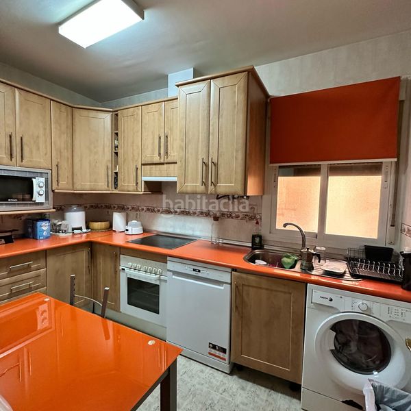 Foto 253e8c9a-ef3e-487f-920a-1b9ec026c540. Pis amb calefacció aparcament piscina a Fuensalida