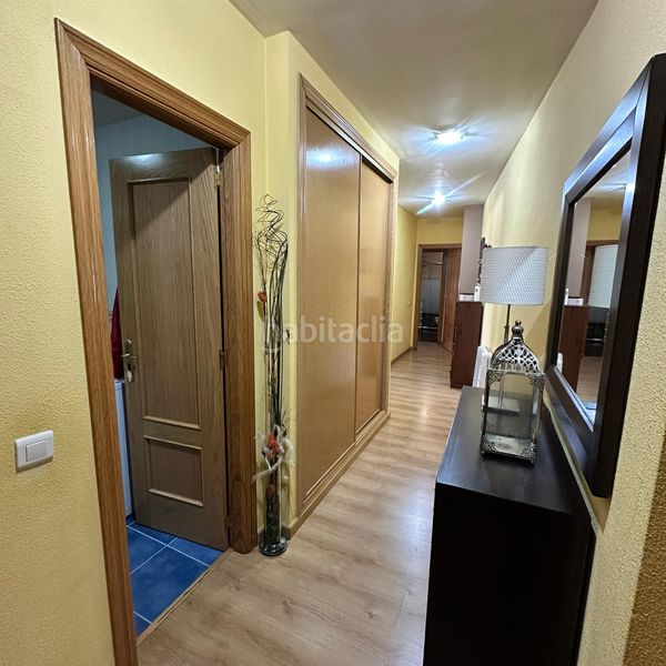 Foto 99b4fa5b-8c8e-44b4-87b1-d26fb3dc05d9. Pis amb calefacció aparcament piscina a Fuensalida