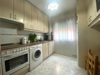 Appartement  Calle de bismuto. Acogedor piso a tu alcance