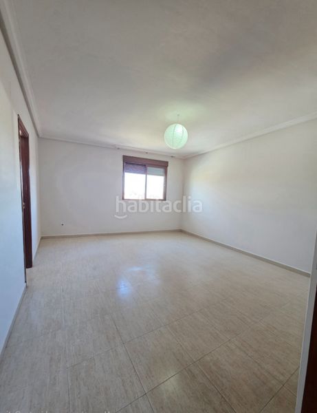 Foto ae00c0dd-6580-4e73-9d74-b0b8be6af9f2. Pis a calle rioja 8 a Mocejón