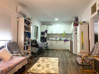 Etagenwohnung in Villaverde Alto. Estupendo piso