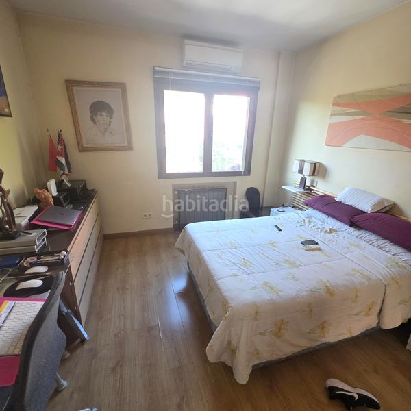 Foto 55260bff-7490-43b0-a52d-efb005345acd. Penthouse with heating parking in Ventas Madrid