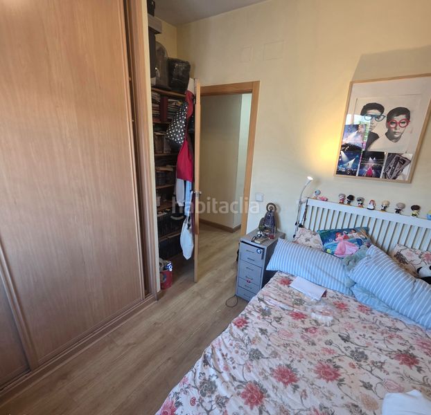 Foto 692a4fd6-3aba-459c-b7e4-02b9e843da59. Penthouse with heating parking in Ventas Madrid