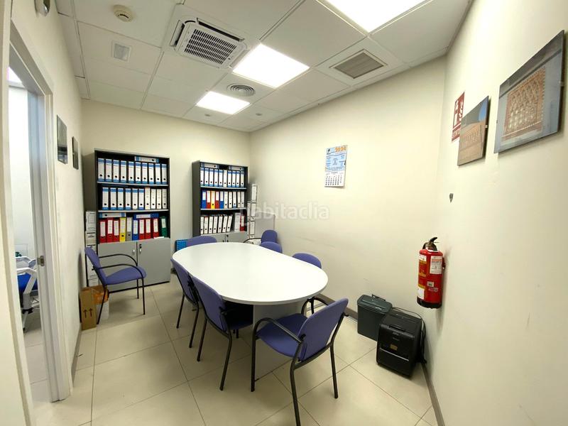 Foto f1171444-a550-408c-8e3b-9db516dfd904. Local commercial avec chauffage dans Villaverde Alto Madrid