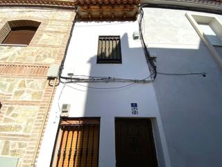 Casa a Calle infantas 4. Estupenda casa
