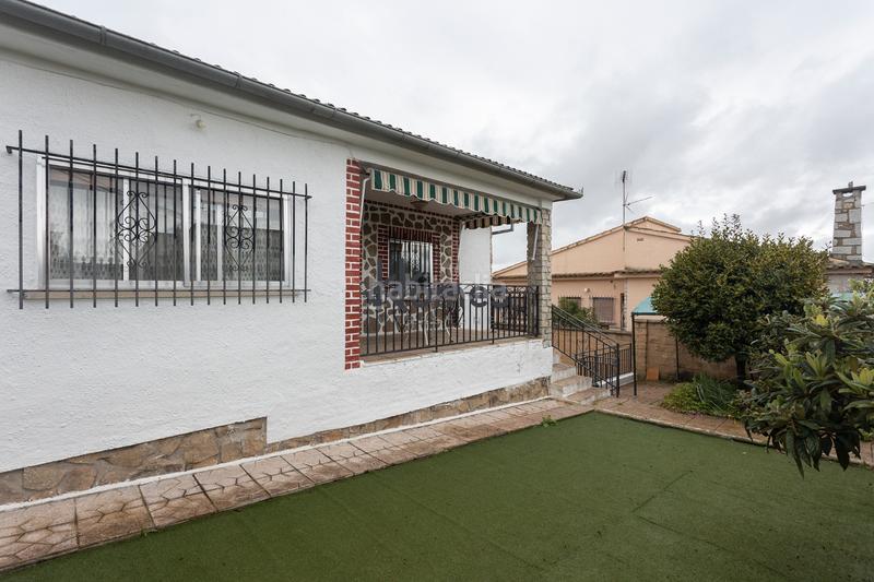 Foto 00804702-ecda-4232-a876-f586a350517e. Xalet amb xemeneia calefacció aparcament piscina a Santa Cruz del Retamar