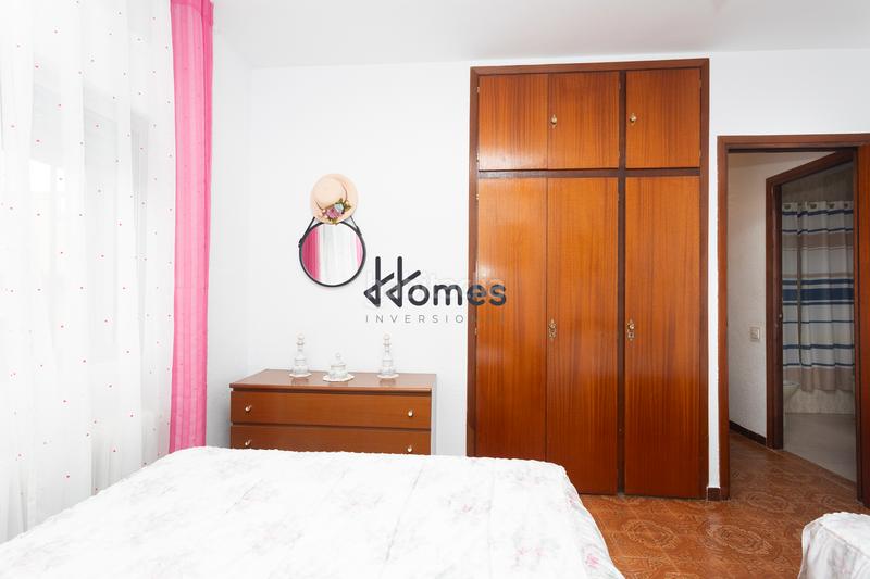 Foto 081a8b92-363f-47cd-94c6-87db6086bb51. Xalet amb xemeneia calefacció aparcament piscina a Santa Cruz del Retamar