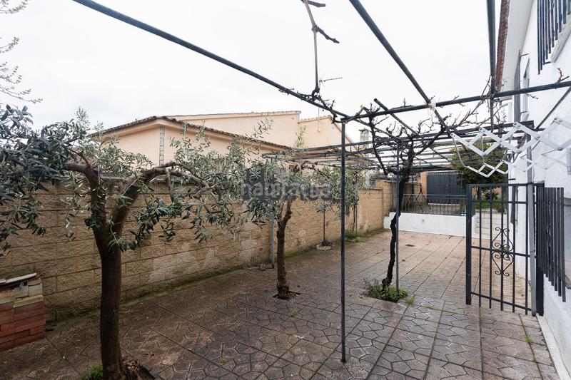 Foto 54807123-a571-4ff5-8e5b-7f6dc1cbce6d. Xalet amb xemeneia calefacció aparcament piscina a Santa Cruz del Retamar